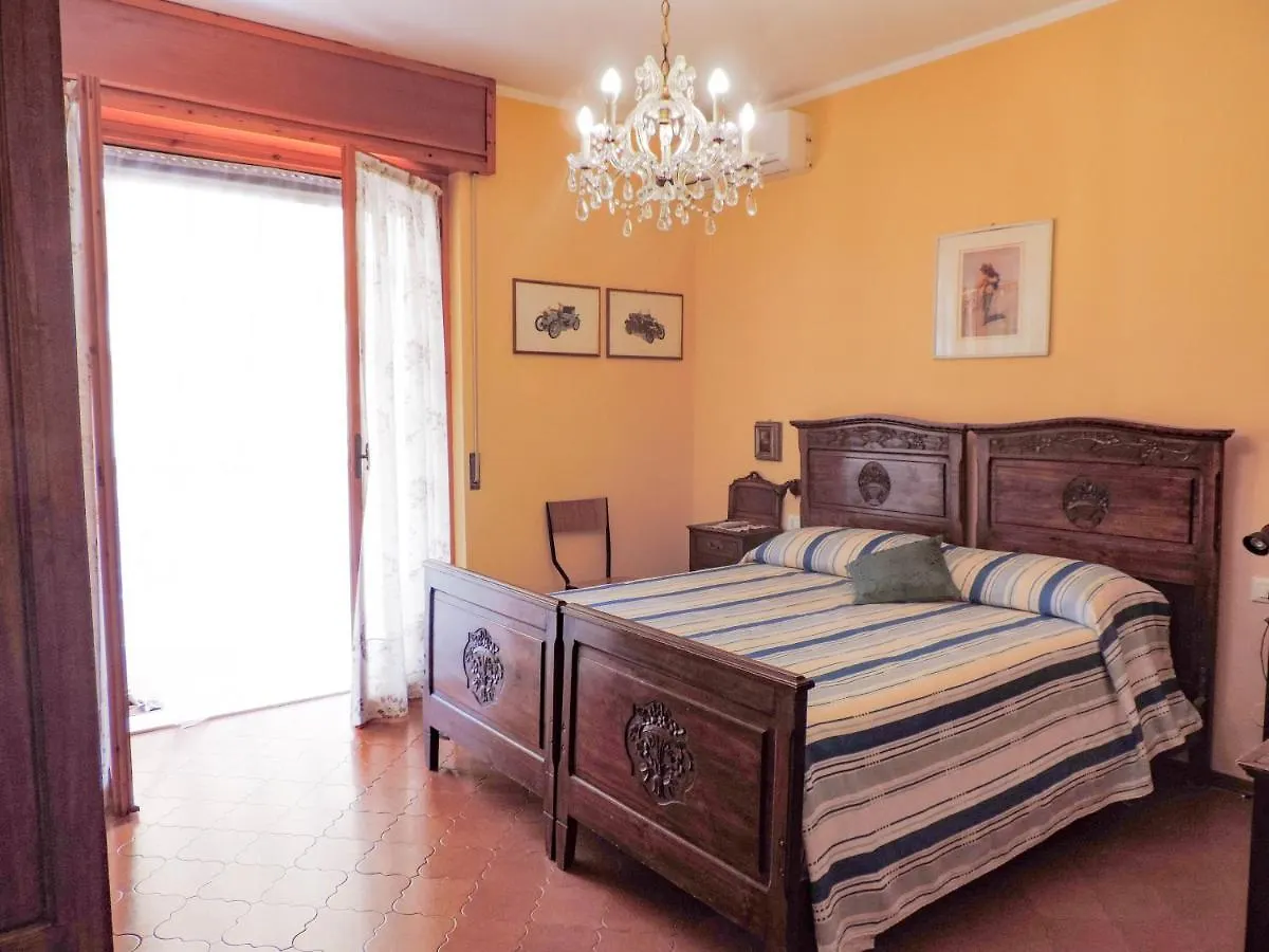 H11 Terrazzo Al Mare - Riva Ligure - Spiagge Apartment Italy