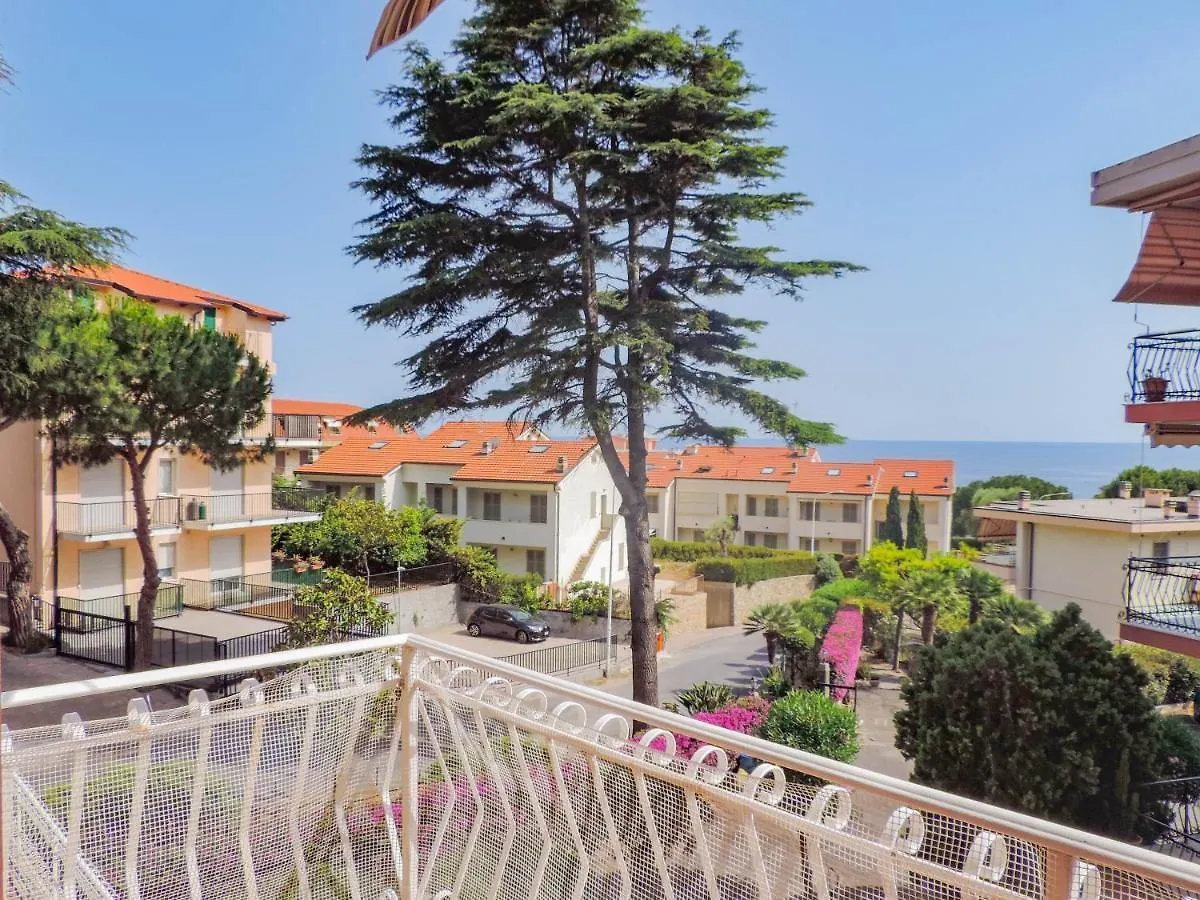 Apartament H11 Terrazzo Al Mare - Riva Ligure - Spiagge 0*,  Włochy